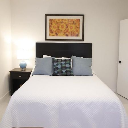 Apt 1 Miami Designer Studio In The Upper East-Side Ruang foto