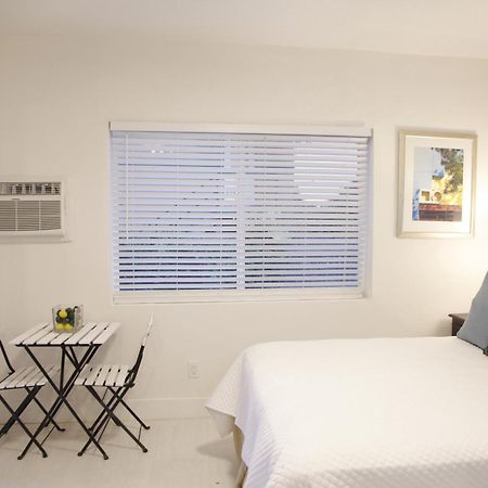 Apt 1 Miami Designer Studio In The Upper East-Side Bagian luar foto